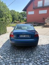 Audi A4 2.0 - - Audi A4 aus 2002: 2.0