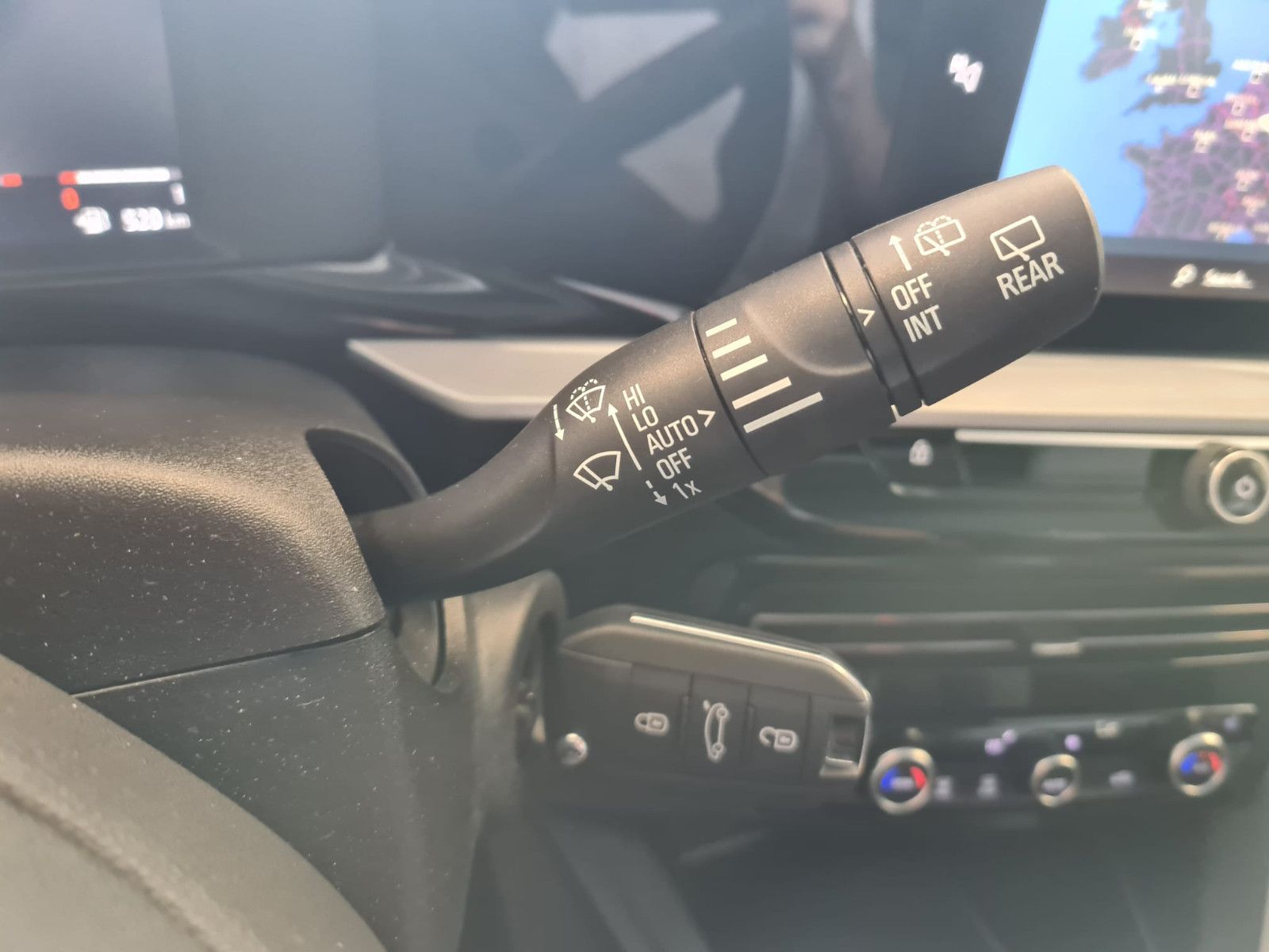 Fahrzeugabbildung Opel Mokka Elegance / KLIMA / KAMERA / NAVI