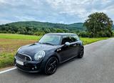 MINI One 1.6 Brick Lane R56 Inspektion NEU v. Extras! - MINI ONE in Karlsruhe