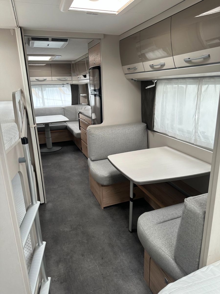 Fahrzeugabbildung Dethleffs Nomad 730 FKR - Autarkie Monster - Voll!!!