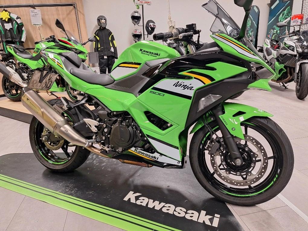 Kawasaki Ninja 500 SE Akrapovice