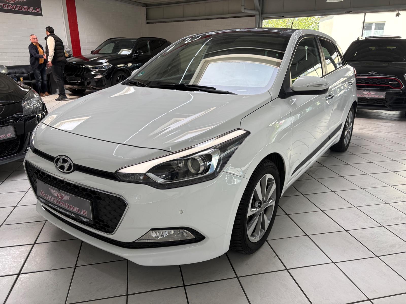 Hyundai i20 Style 1.4 CRDI AHK KAMERA PANORAMA 1-HAND