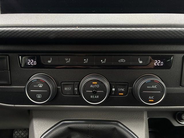 T6.1 CARAVELLE 2.0 TDI NAVI+TEMPOMAT+LED+SHZ