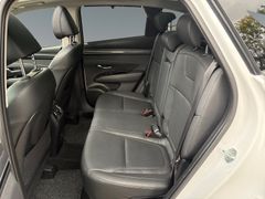 Fahrzeugabbildung Hyundai Tucson Prime Hybrid 2WD Pano Leder 4xSitzh 360*