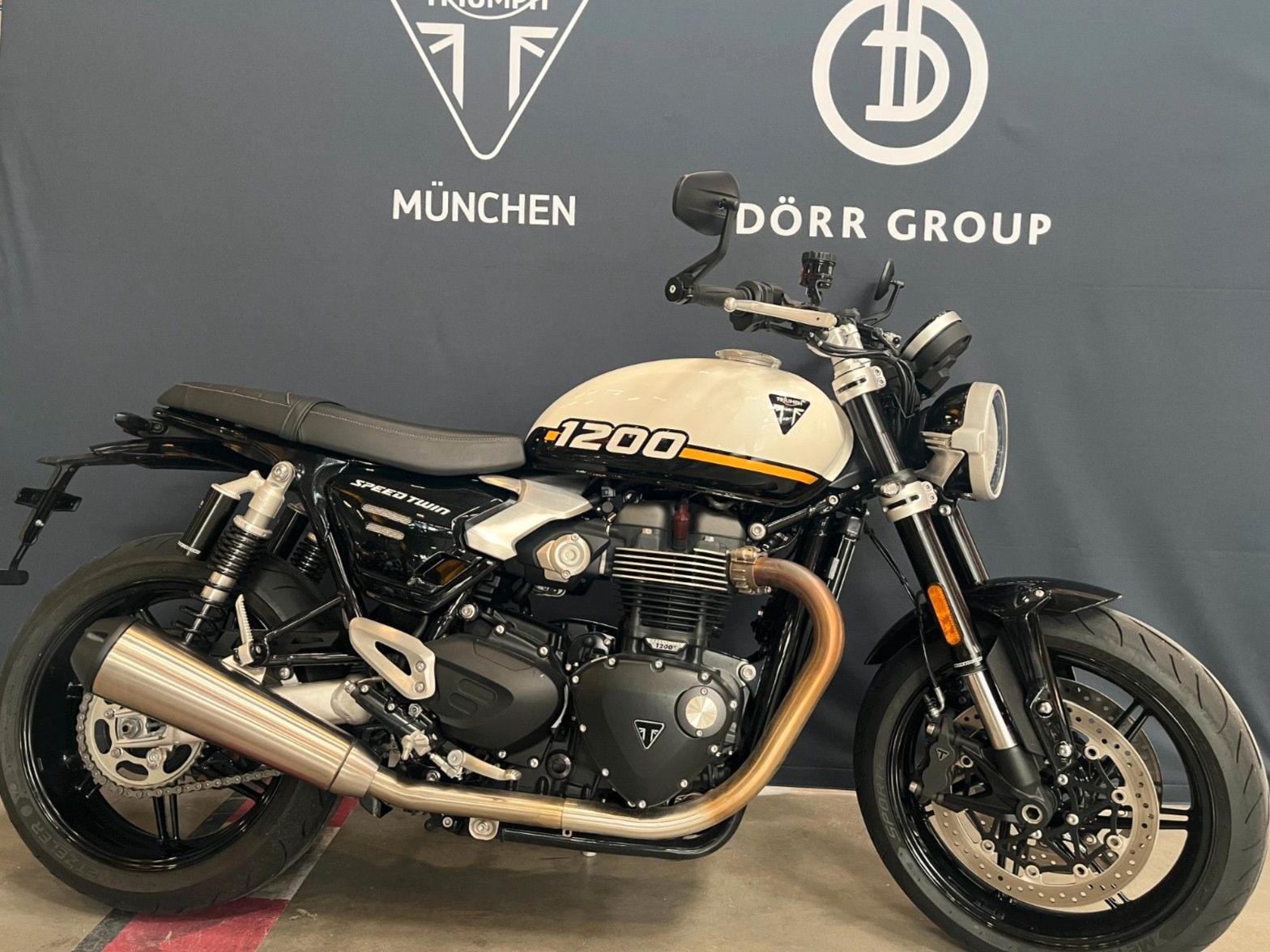 Triumph Speed Twin 1200 Crystal White inkl. Griffheizung
