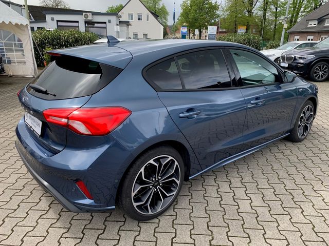 Fahrzeugabbildung Ford Focus ST-Line+LED+Navi+Kamera+Bang & Olufsen