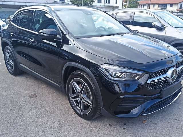 Mercedes-Benz GLA 200 d Premium AMG ** AUTOM.+LE