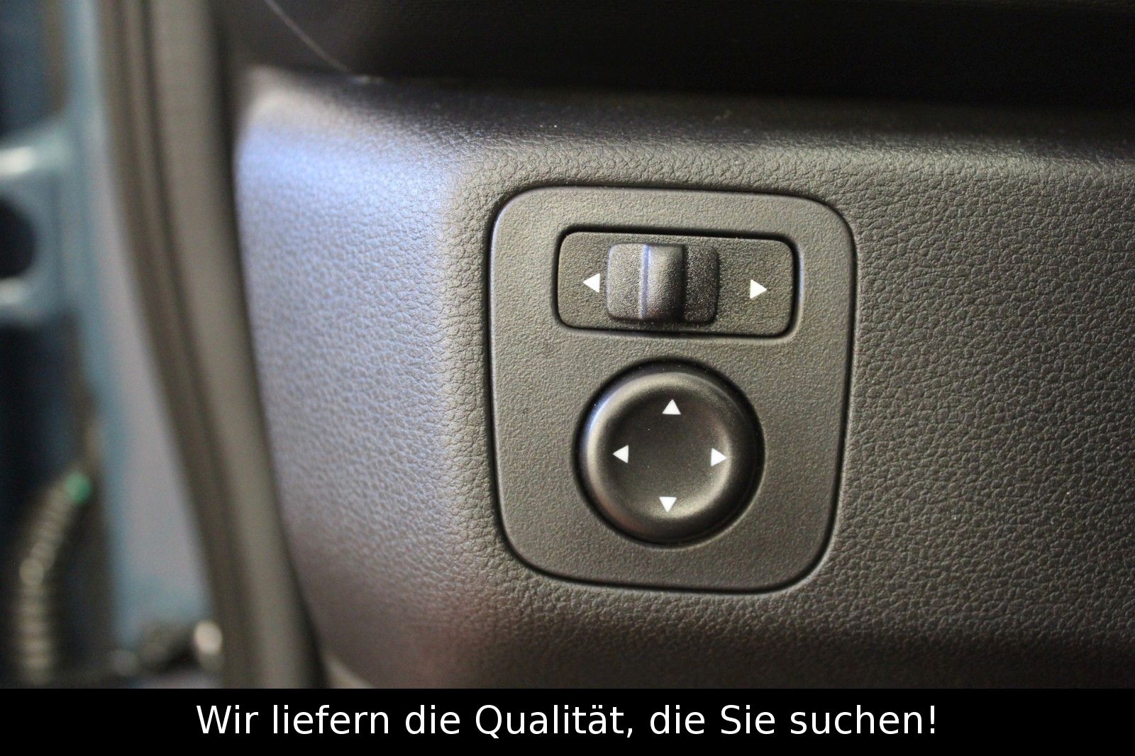 Fahrzeugabbildung Dacia Spring Electric 65 Extreme*CCS*PDC vorne*Schuko*