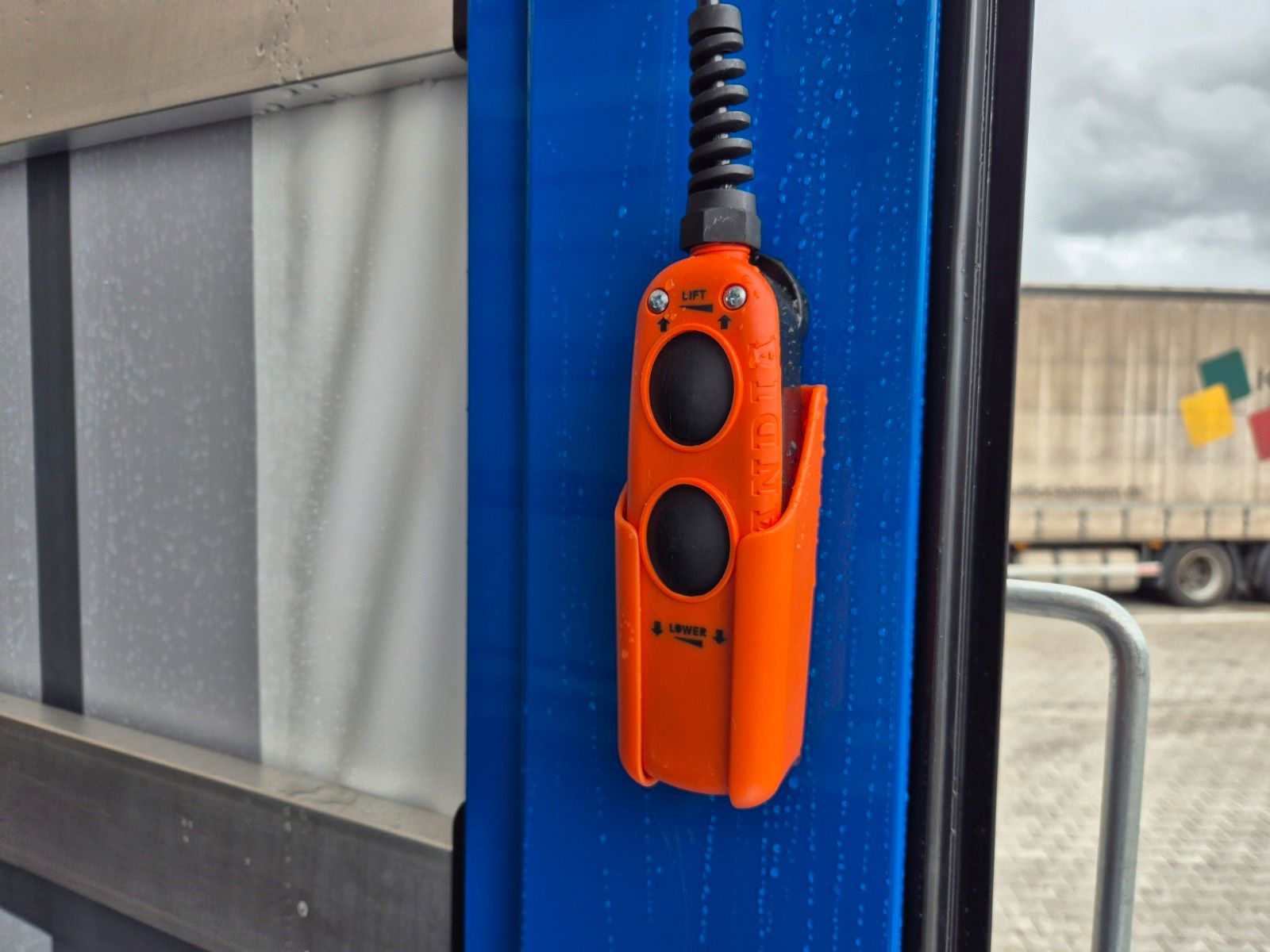 Fahrzeugabbildung Iveco S-Way AD190S40/P Curtainsider *MirrorCam*LBW*