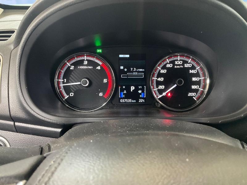 Mitsubishi L200 Doppelkabine Select 2.2 DI-D 4WD Automatik