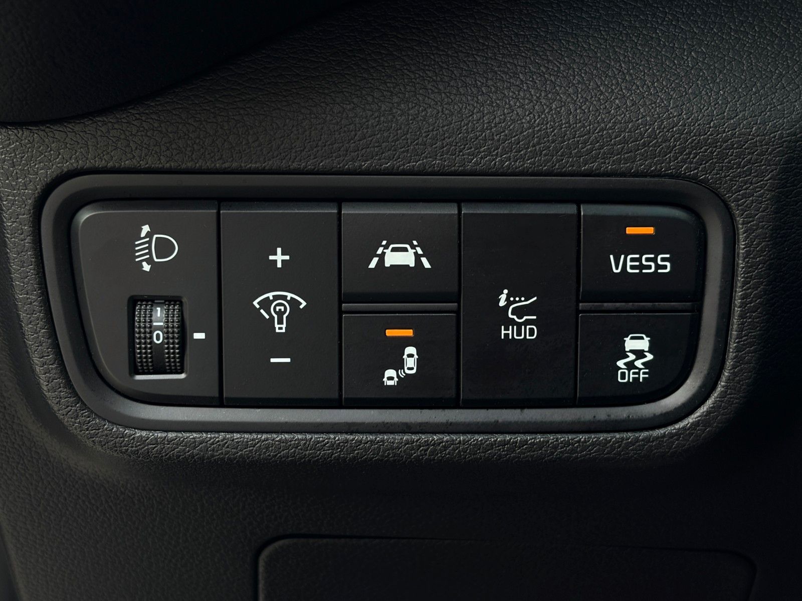 Fahrzeugabbildung Kia e-Soul Spirit 64kW ACC H&K NAV CAM Wärmepumpe