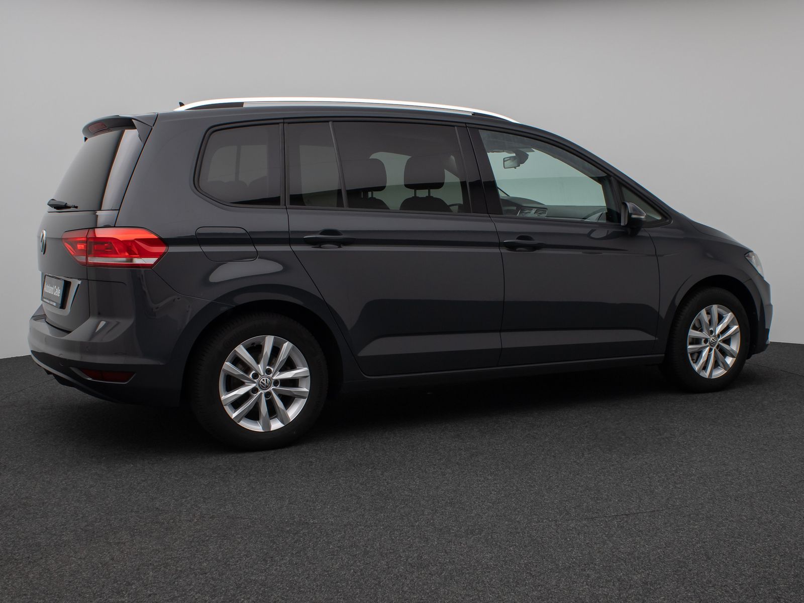 Fahrzeugabbildung Volkswagen Touran 2.0 TDI BMT Navi Stzhz ACC PDC AHK 8fach
