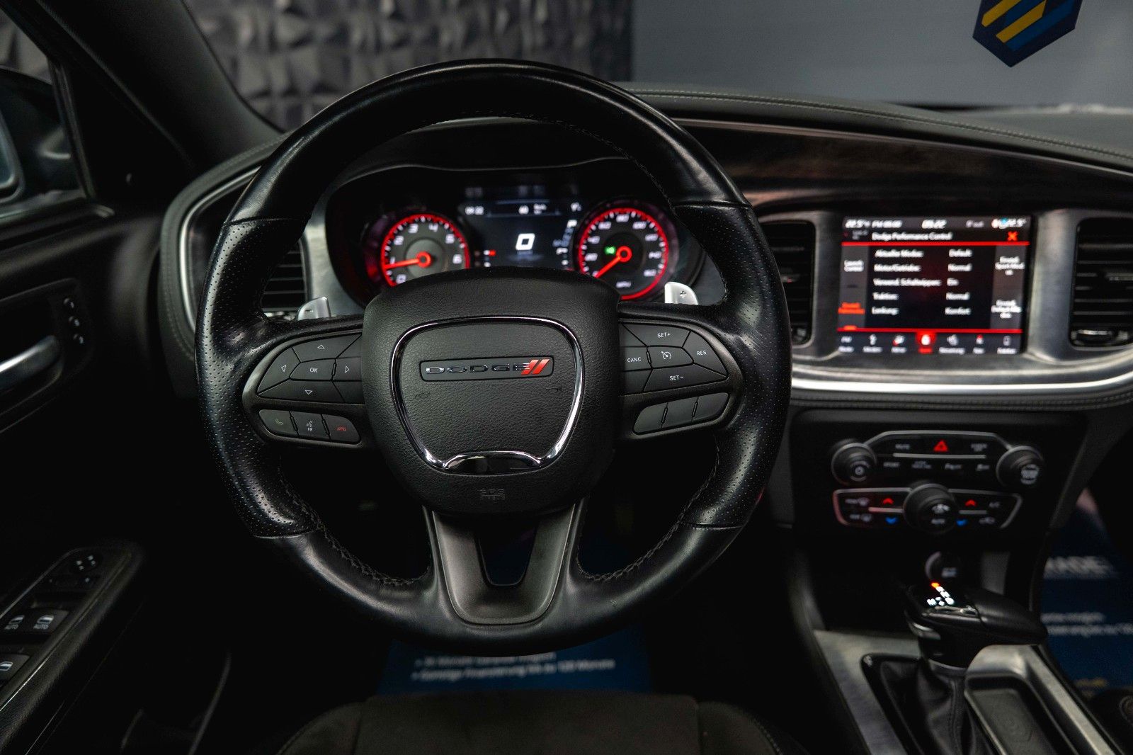 Fahrzeugabbildung Dodge Charger 5.7 V8 HEMI R/T DAYTONA Performance