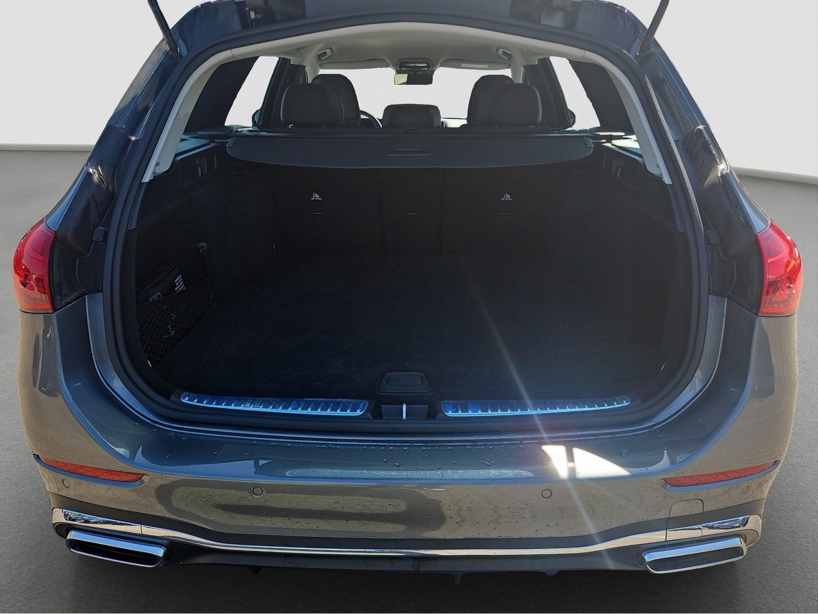 Fahrzeugabbildung Mercedes-Benz C 180 T AMG*LED*KAMERA*AMBIENTE*SMARTPHONE