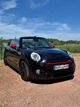 MINI Cooper S Cabrio 2017 |192 PS *Chilli*JCW Optik - schwarze MINI Cooper S Cabrio