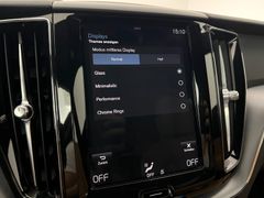 VOLVO XC60 Momentum / NUR 61.tKM / 1.HD / GARANTIE / VOLVO XC60 Momentum / NUR 61.tKM / 1.HD / GARANTIE /