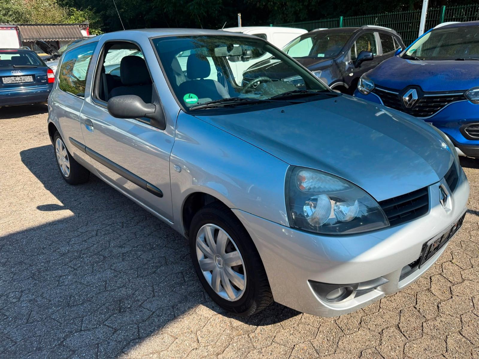 Renault Clio II Campus NUR:64.000 KM