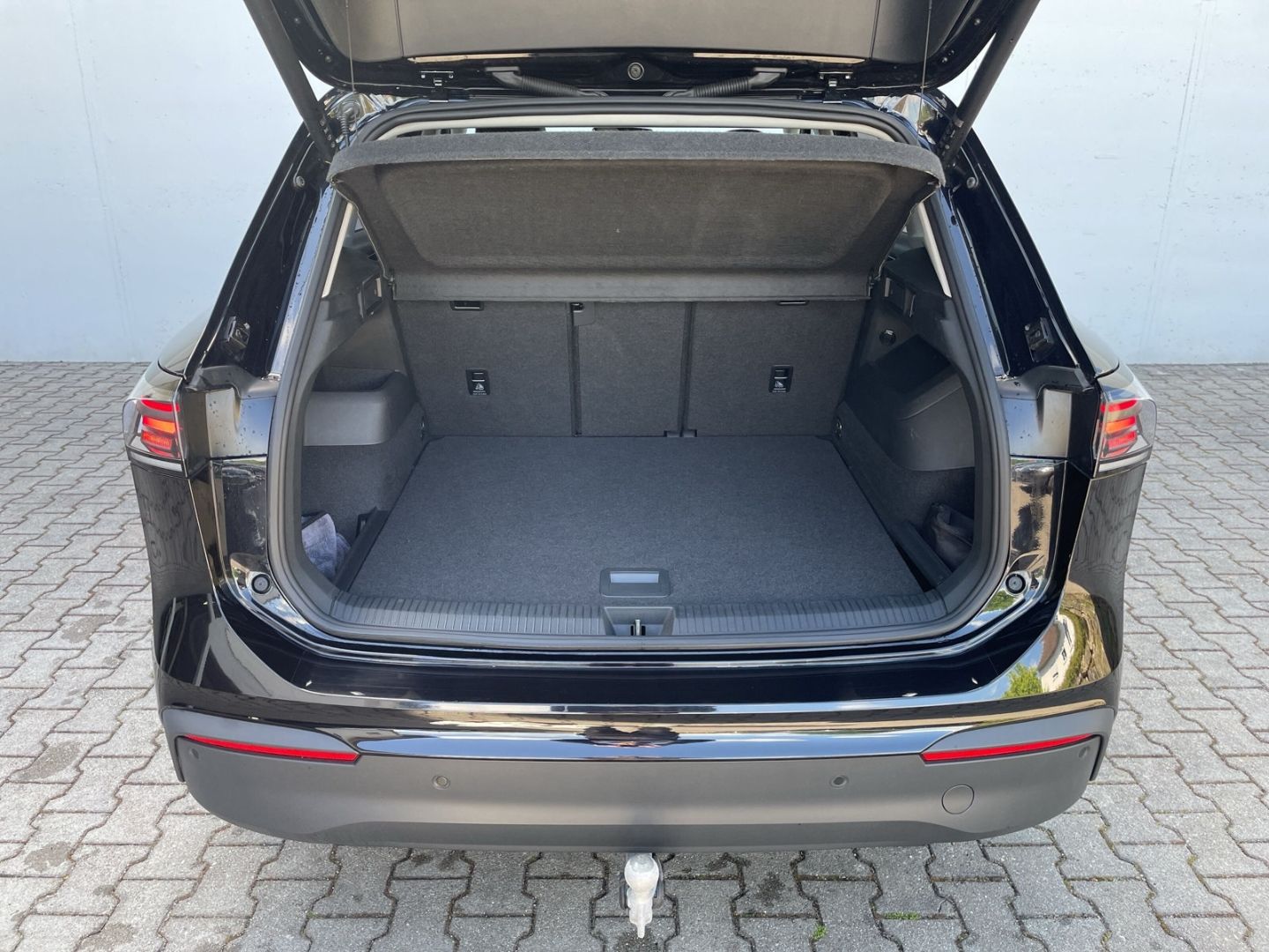 Tiguan 2.0 TDI DSG Life AHK/360°Kamera/ACC/Navi