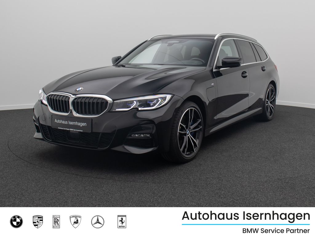 Image of BMW 330