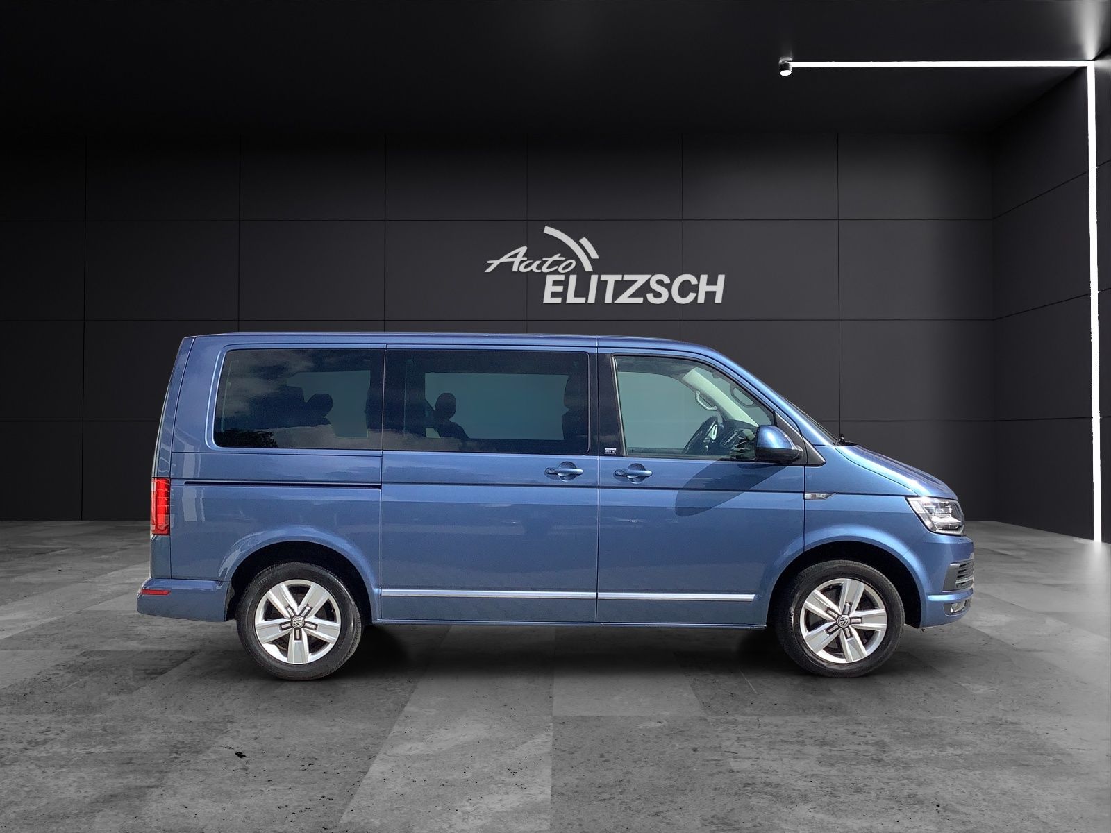 Fahrzeugabbildung Volkswagen T6 Multivan TDI 4M DSG GEN SIX LED ACC STH NAVI