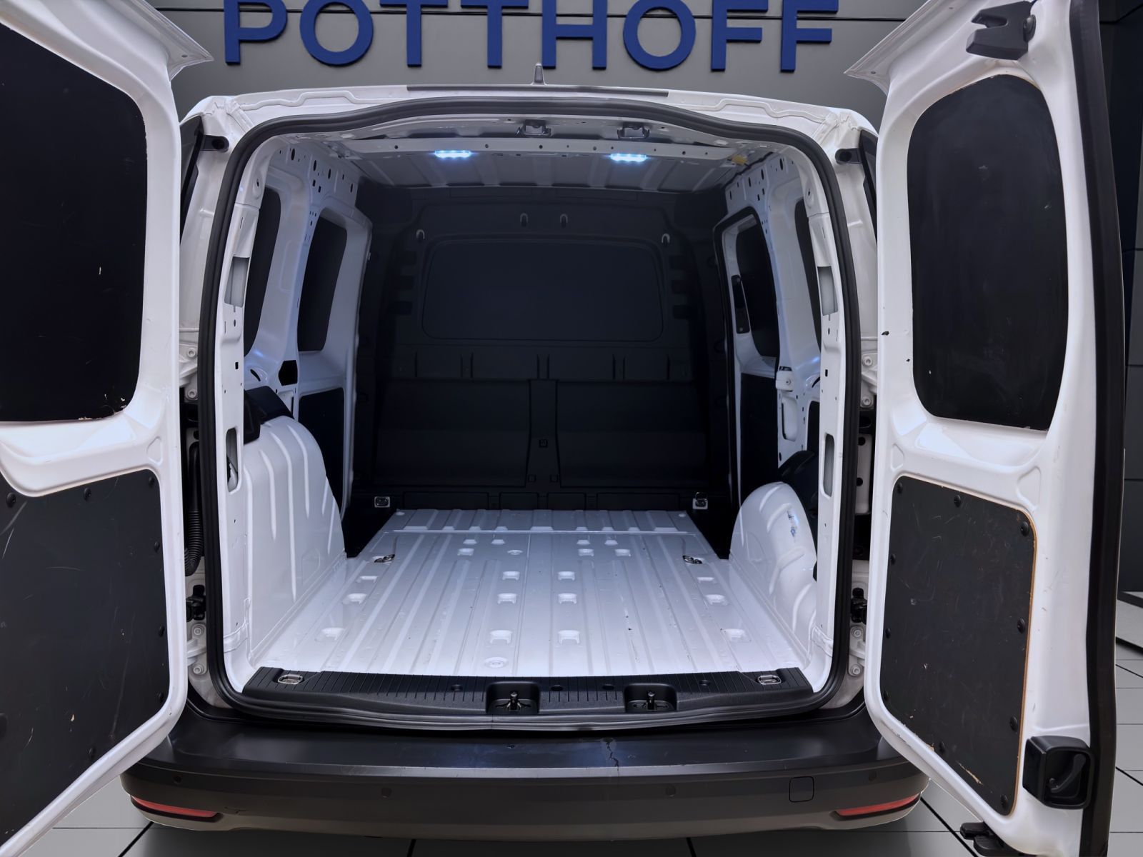 Volkswagen Caddy - Bild 4