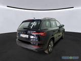 Skoda Karoq 1.0 TSI Tour AHK LED Navi RüKa Sitzh. 17" - Skoda Karoq: Tour