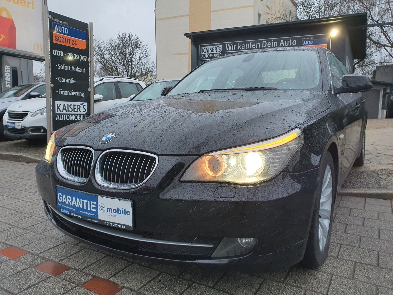 BMW BMW 523i LIMOUSINE*AUTOM*SCHIEBED*SITZHÜ