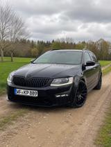 Skoda Octavia RS Green tec DSG RS 