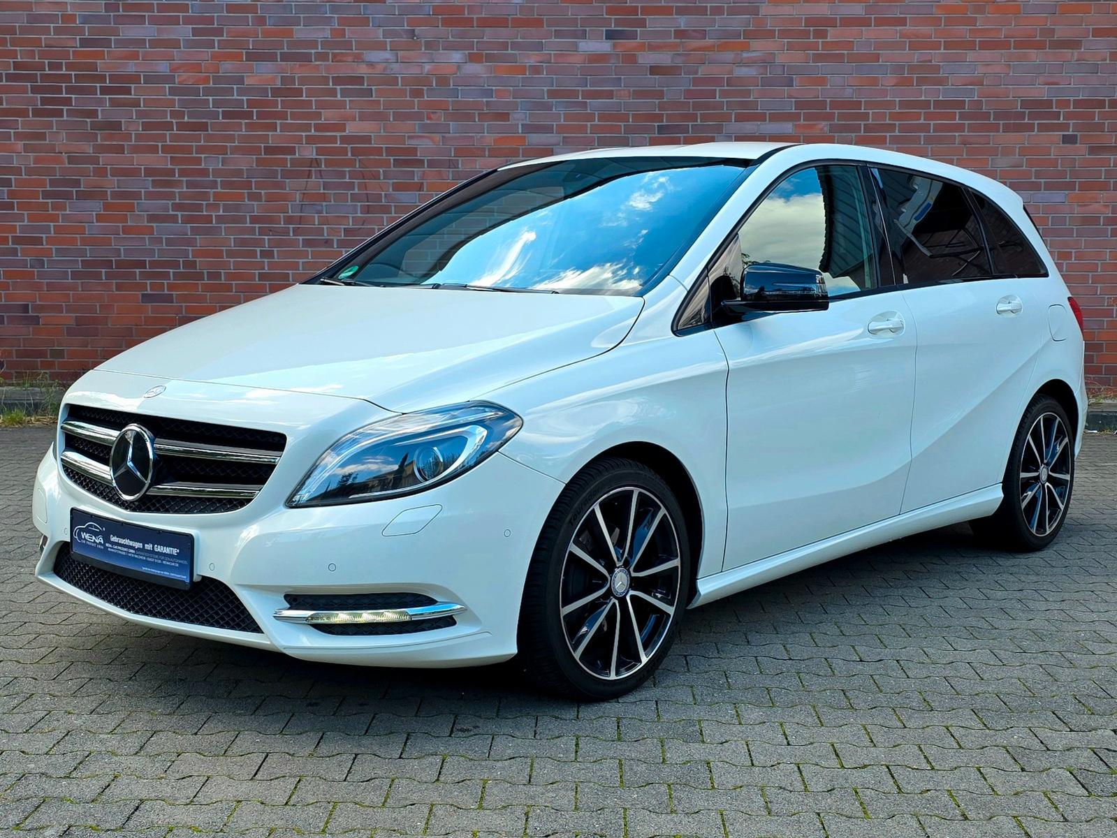 Mercedes-Benz B 200 // Deutsches Fahrz..