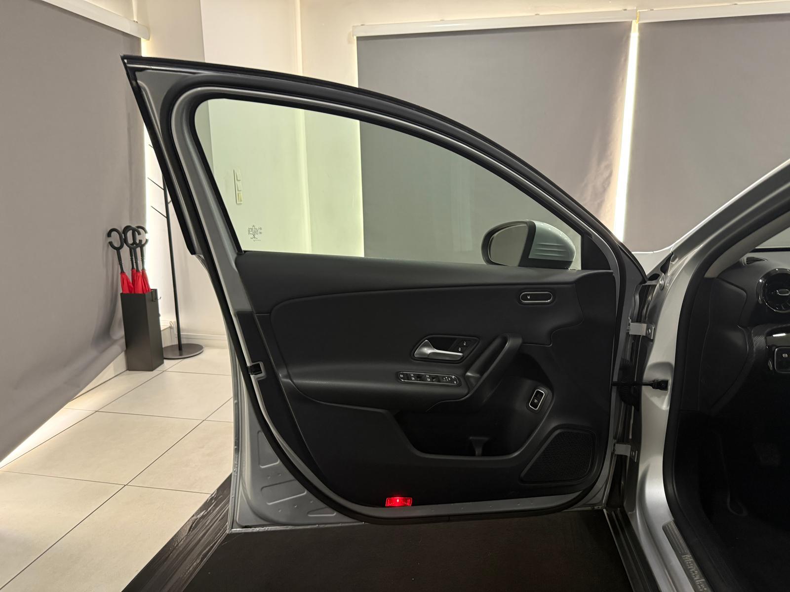 Mercedes-Benz A-Class LIMOUSINE*AMG 18"NAVI*KLIMA*SHZ*SPURH.*, миниатюра 12