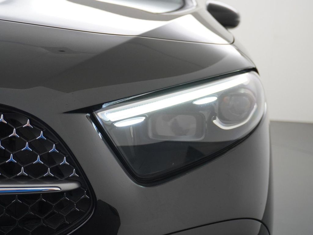 Mercedes-Benz A 180 Star Edition AMG Line | Panorama - Schiebe
