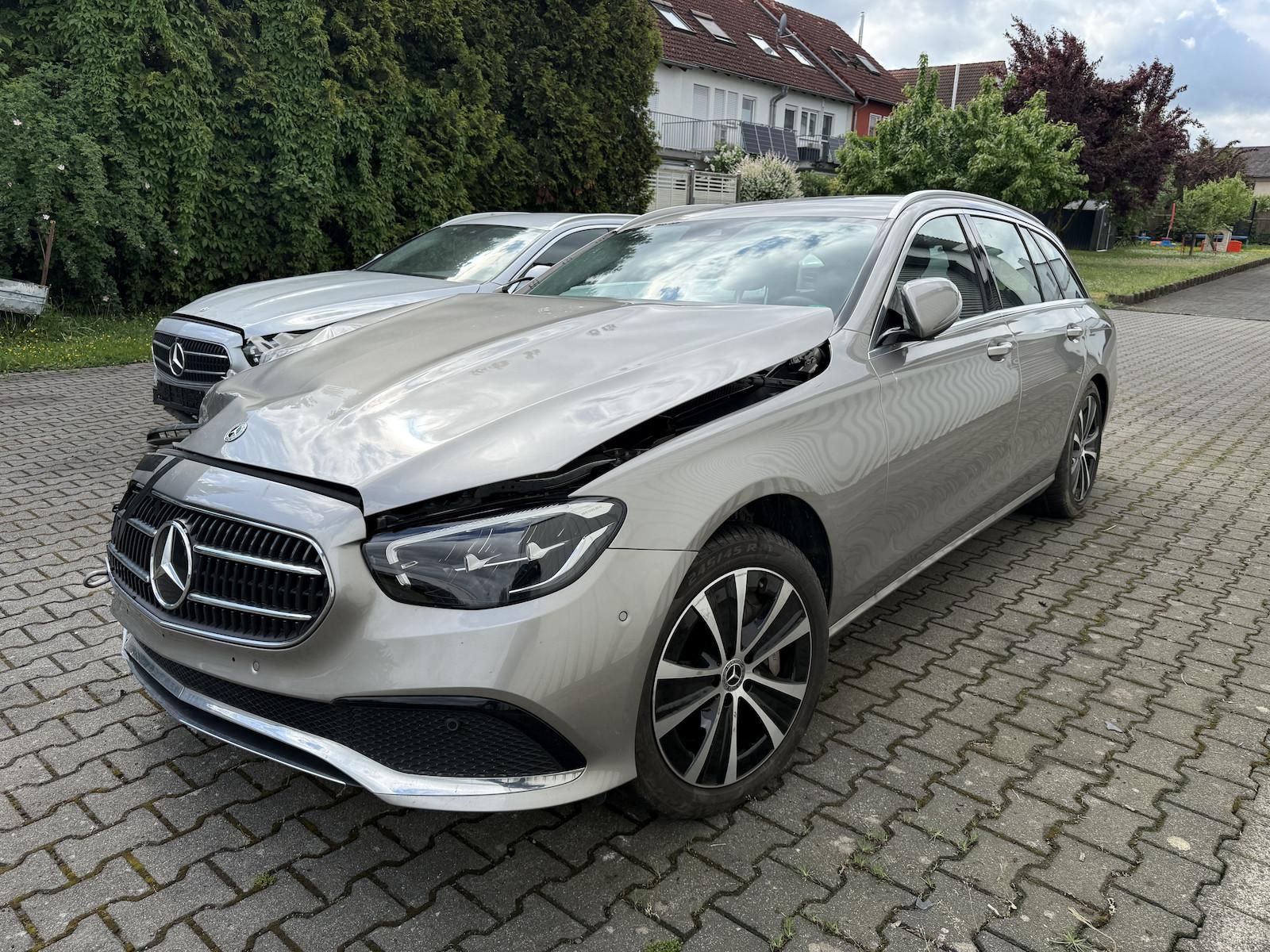 Mercedes-Benz E 300 de T-Modell AVANTGARDE MBUX DISTRONIC SPUR