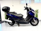 Suzuki Burgman 125 - SUZUKI ROLLER