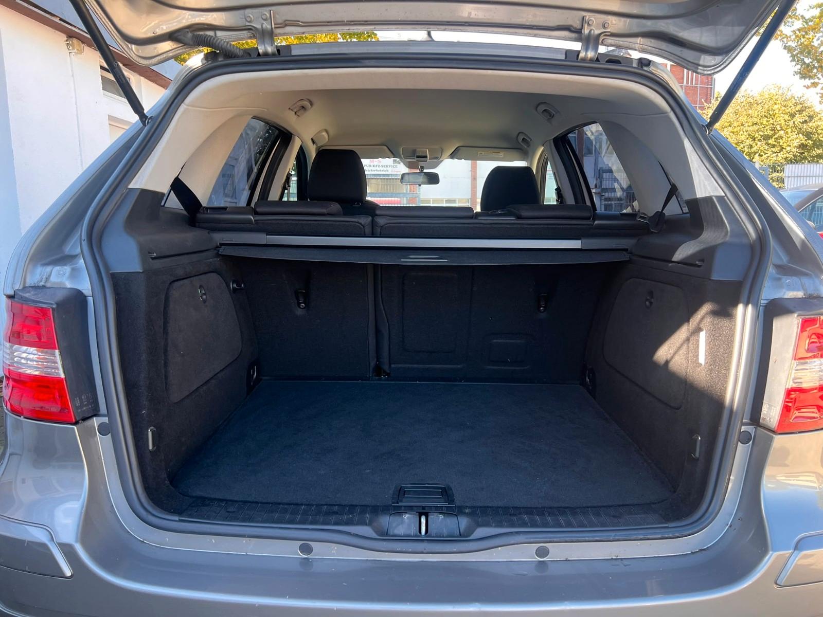 Mercedes-Benz B170 2005 — photo 20