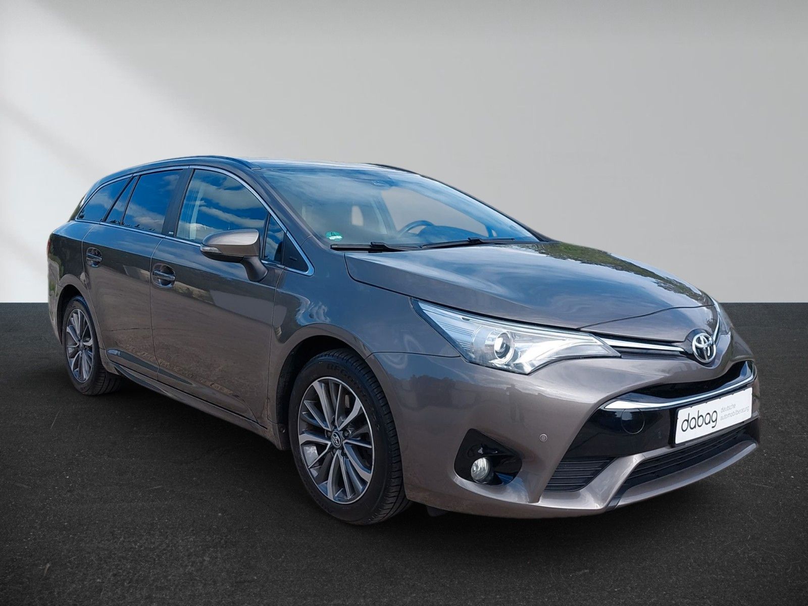 Toyota TOURING SPORTS EDITION-S AHK SHZ KLIMA LED TEMPO – Bild 2