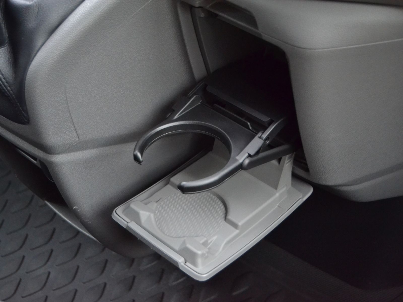 T7 Transporter Kasten 2.0 TDI 150 PS EXTERIEUR/A