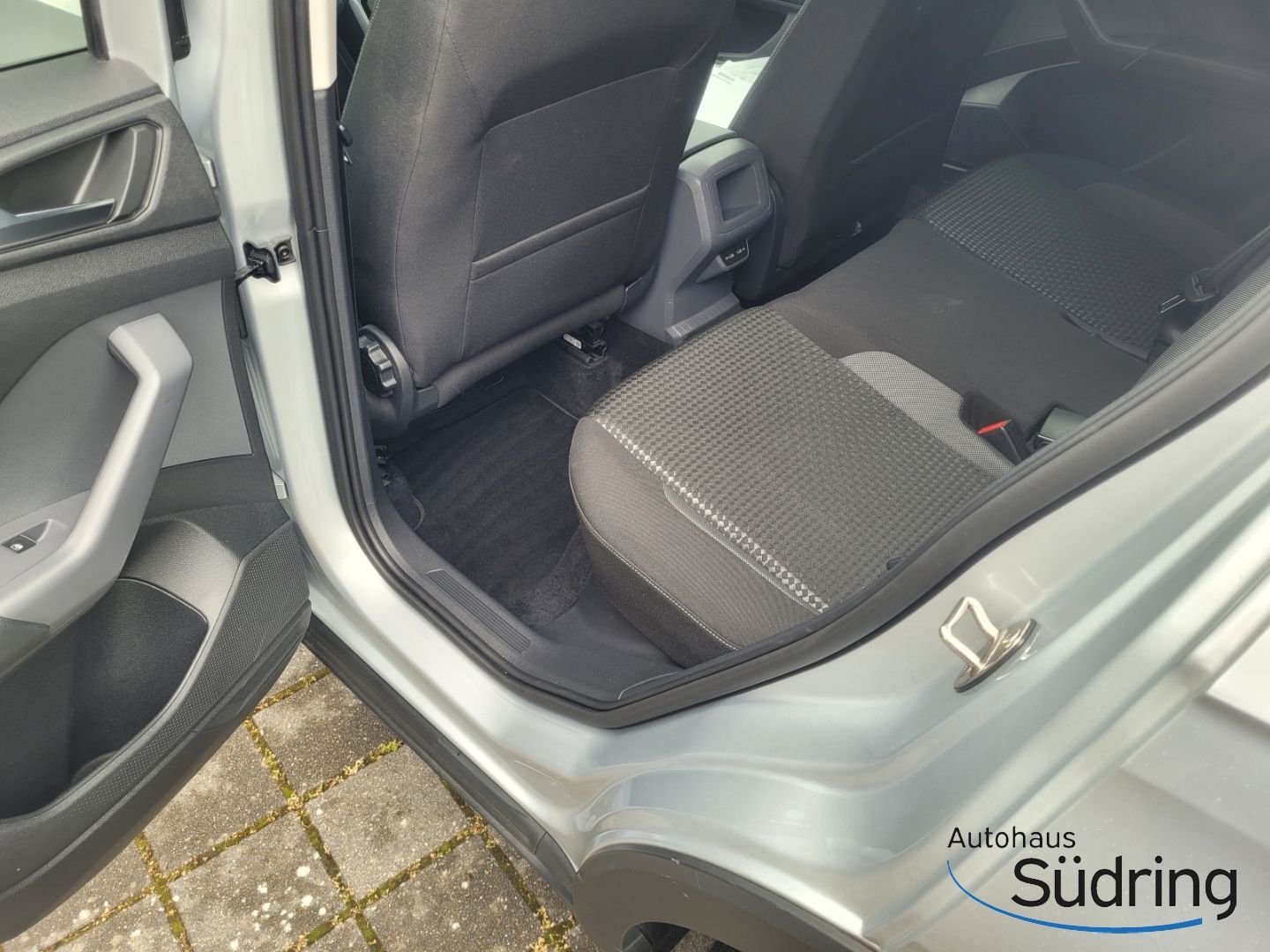 T-Cross 1,0 TSI Active AHK Navi ACC AppConnect