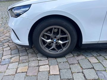 BMW 520 - 5
