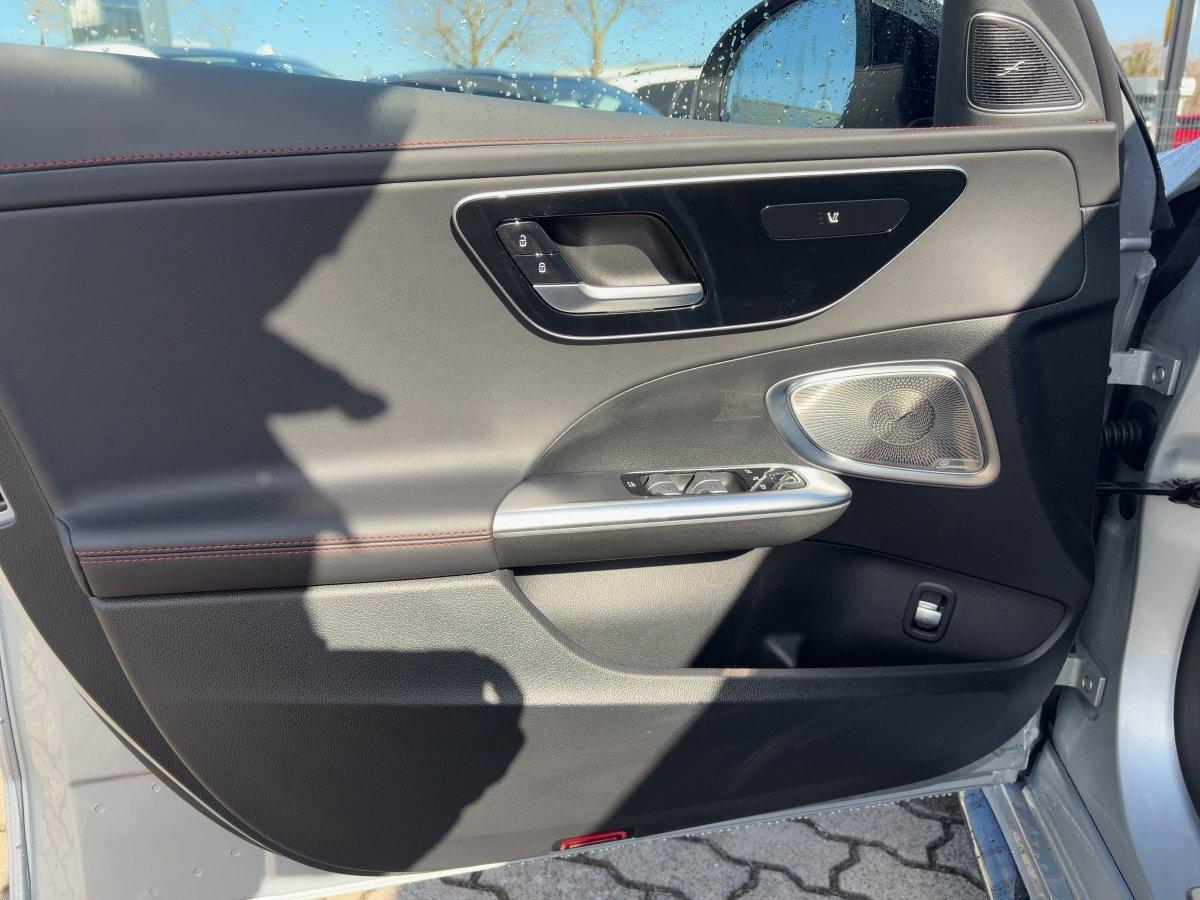 Mercedes-Benz C 43 AMG+PANO+NIGHT+BURM+DIGILI+R-KAMERA+TOTWINK