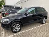 Volkswagen Touareg 3.0 V6 TDI Tiptronic BlueMotion Tech... - Volkswagen Touareg aus 2011: V6 TDI