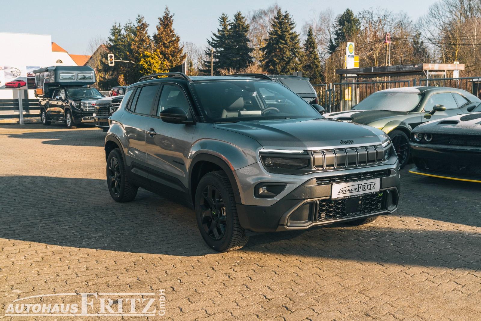 Jeep Avenger Overland Mild-Hybrid 4xe - 1,2l AT, Navi