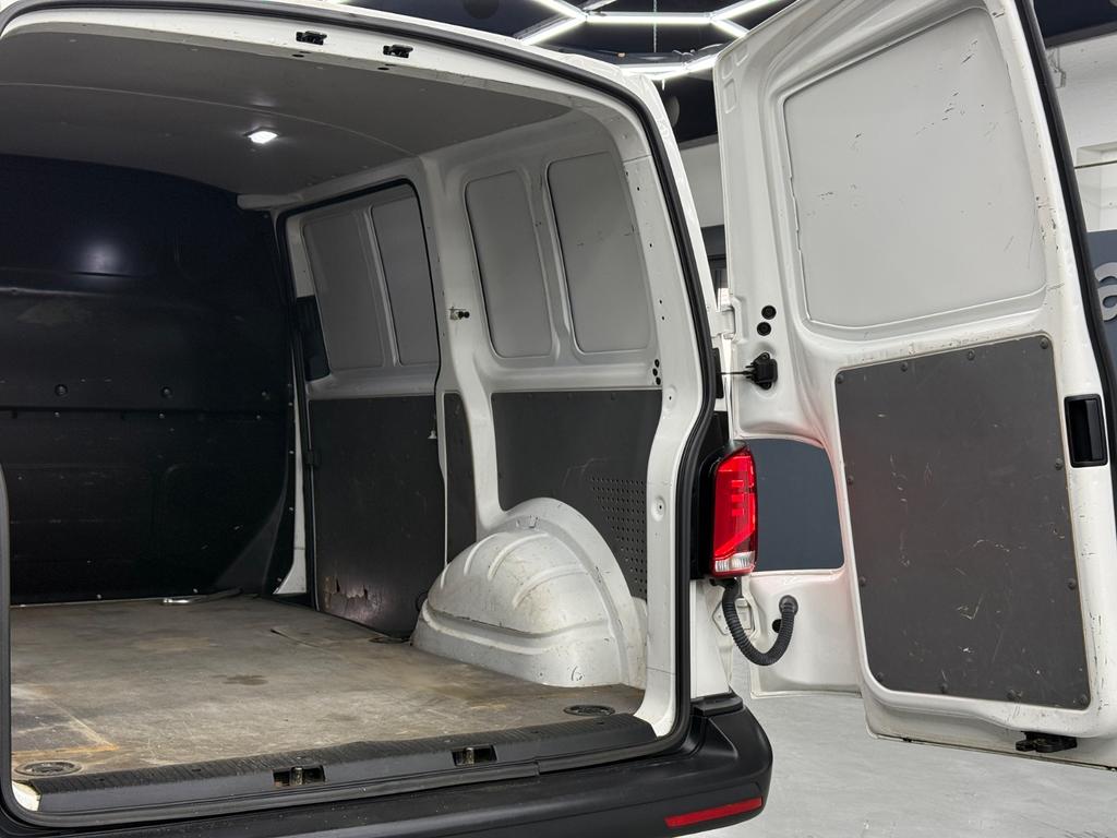 Volkswagen T6 Transporter 2.0 TDI, Foto 8 von 40