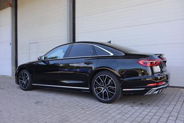 2025 AUDI S8 — миниатюра 11