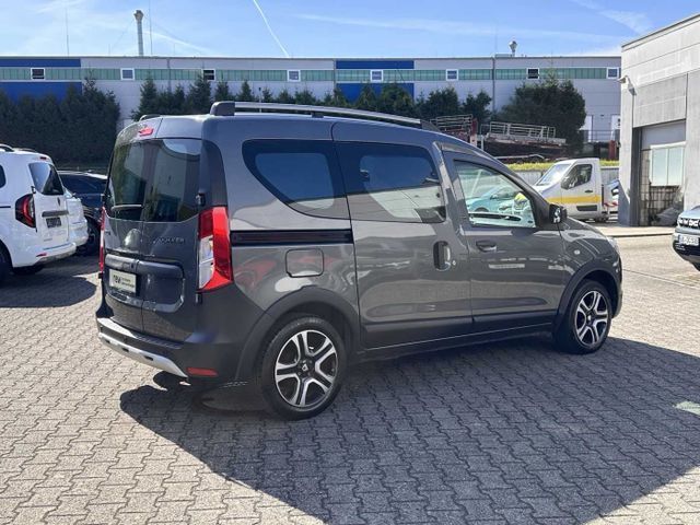 Fahrzeugabbildung Dacia Dokker Stepway Celebration SCe