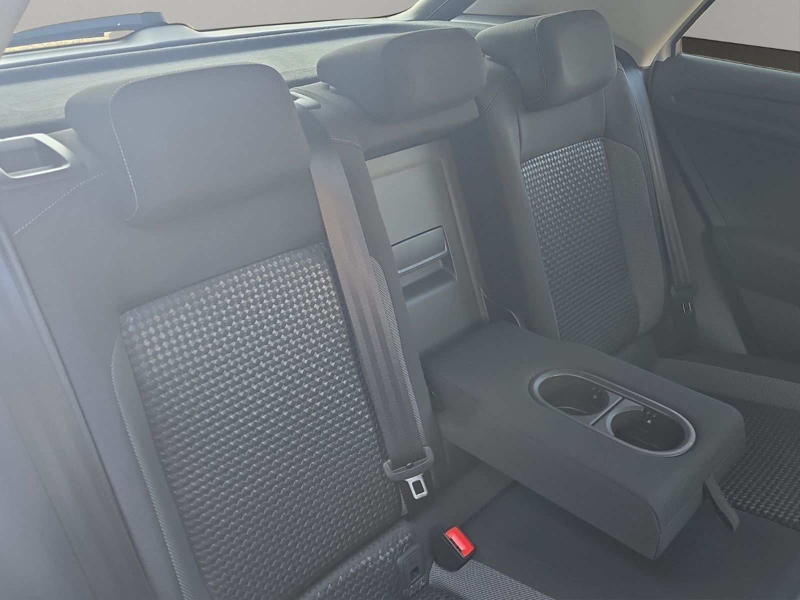 Fahrzeugabbildung Volkswagen T-Roc Active+NAVI+TEMPOMAT+KAMERA+PDC