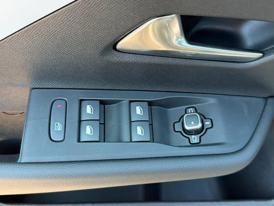 Opel Astra 5-Türer GS Hybrid 145PS 6G-DSG*PDC*KAMERA*, миниатюра 16