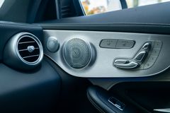 MERCEDES-BENZ C63S AMG Coupe / BURMESTER/ PANO/ HIGH-END/ 360° MERCEDES-BENZ C63S AMG Coupe / BURMESTER/ PANO/ HIGH-END/ 360°