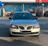 Nissan almera Benzin 1.5 - Nissan Almera: Kleinwagen