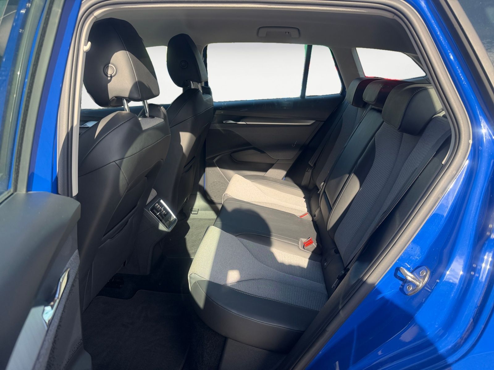 Skoda Enyaq - Bild 14