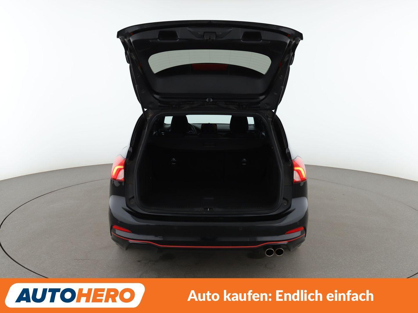 Ford Focus 1.5 EcoBoost ST-Line*NAVI*LED*SPUR*PDC*SHZ